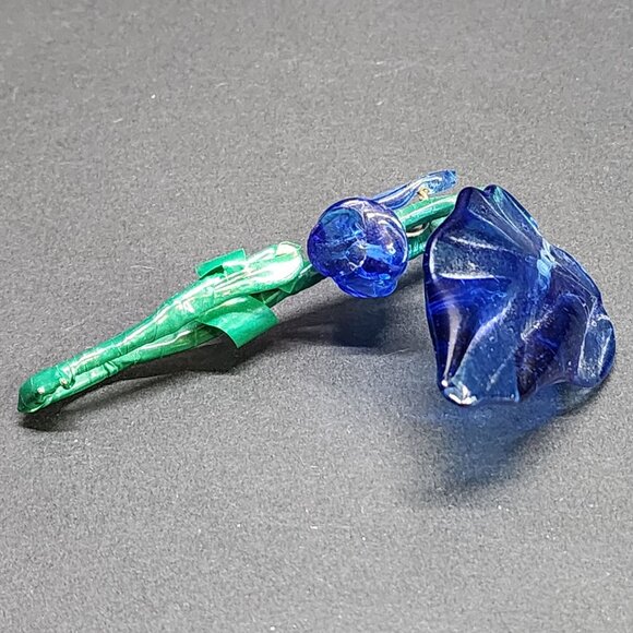 Vintage Handblown Art Glass Leaf Cobalt Blue 5 inch Tall - Picture 1 of 4